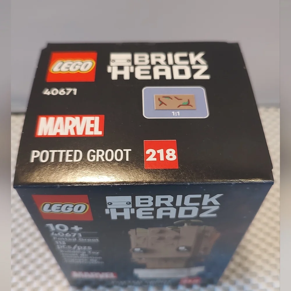 Lego brick headz